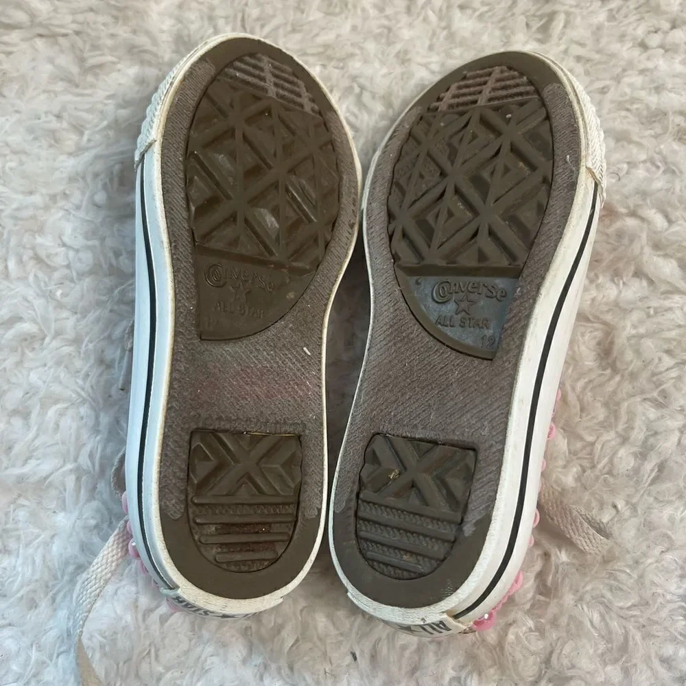 Converse little girl pink Bling low top lace up pink sneakers size 12